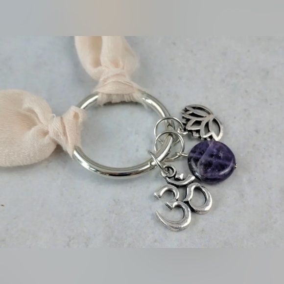 Lotus Om Necklace - Picture 2 of 2